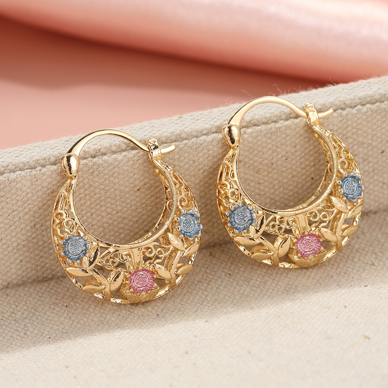 💐 Gold-Plated Crescent Moon Enamel Flower Earrings – Affordable Luxury, Versatile ✨