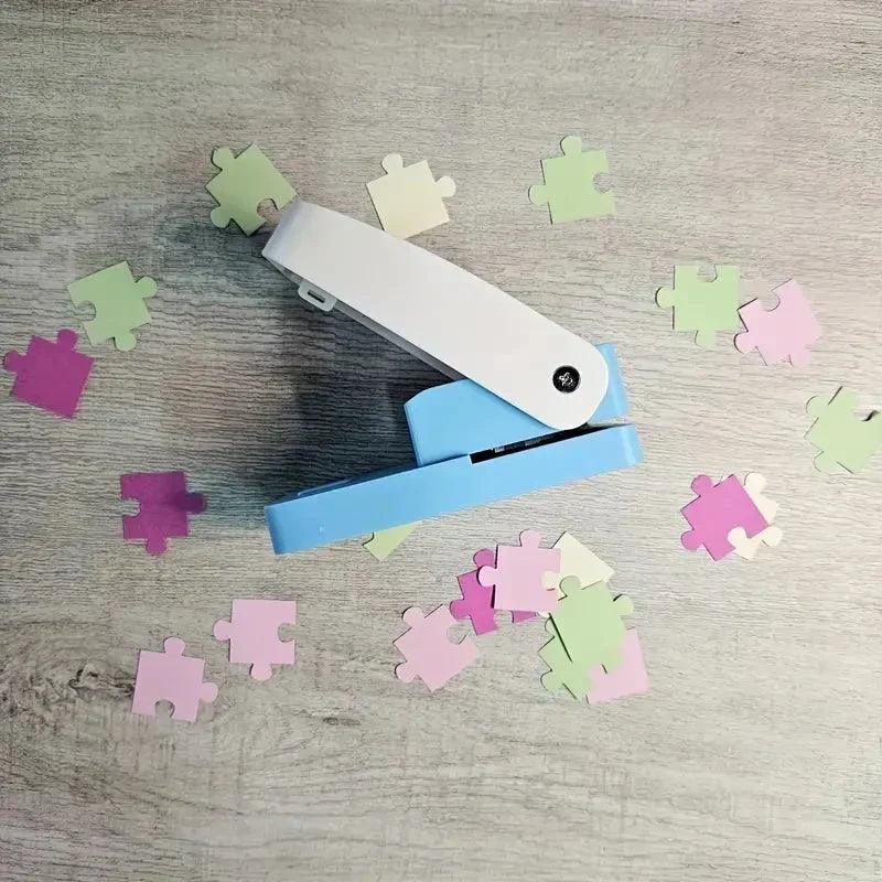 🧩Precision DIY Jigsaw Punch - Essential for Creative Crafting🔥