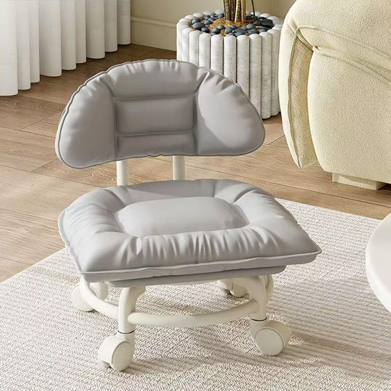 🪑 60% OFF NOW! ⏰ Rolling Low Stool with Backrest – Padded seat & silent casters – Perfect for workshops, garages or studios – comfortable and mobile 🛠️✨