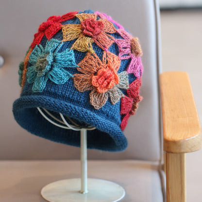 Gradient Colored Flower Handmade Knitted Pile Hat